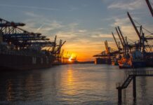 Petrol Fiyatları ABD-İran Görüşmeleriyle Yön Arıyor Petrol Brent 3.jpg