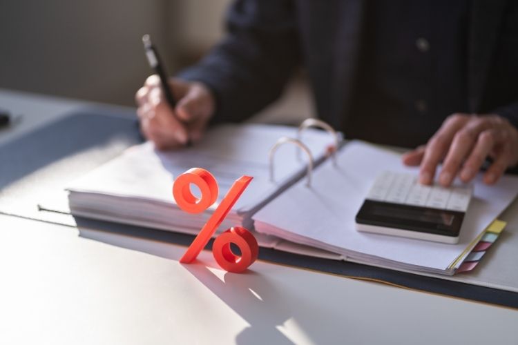 Vadeli faiz için kullanılan hesaplama yöntemleri ve pratik formüller.